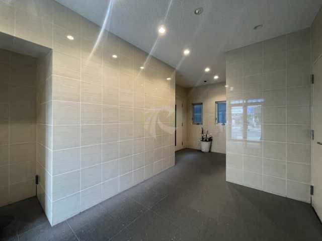 ロビー　メゾン　TADO