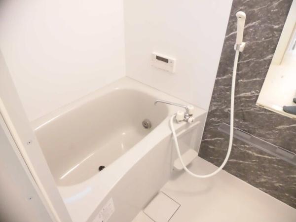 バス・シャワールーム　※現況優先となります。