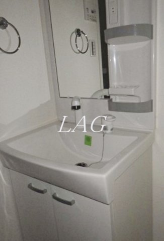 洗面設備　洗面台です。