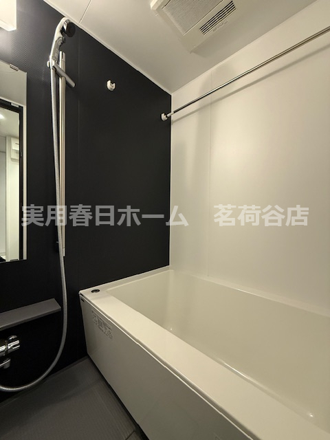 バス・シャワールーム　※反転タイプ参考写真