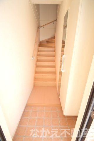 玄関　シンプルで使いやすい玄関です