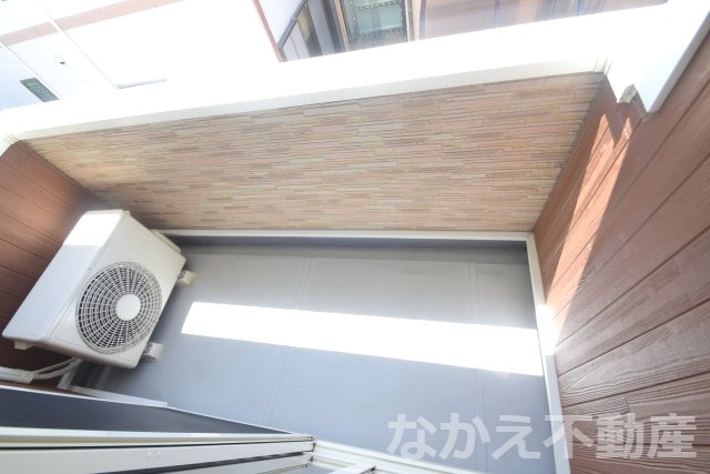 バルコニー　外からの目が気にならないバルコニーで洗濯物が干せます