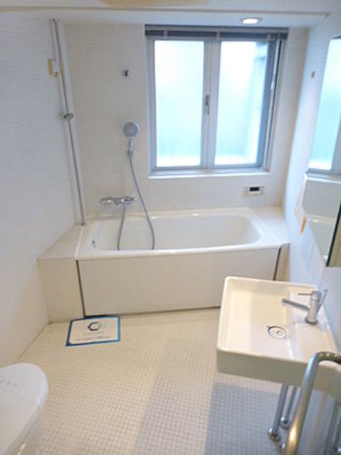 バス・シャワールーム