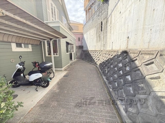 その他　通路