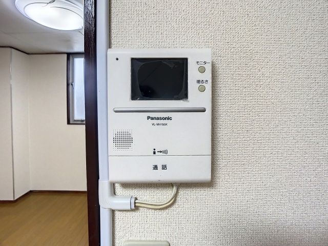 セキュリティ　掲載写真は同型モデルを掲載しており実際のお部屋と仕様等が異な