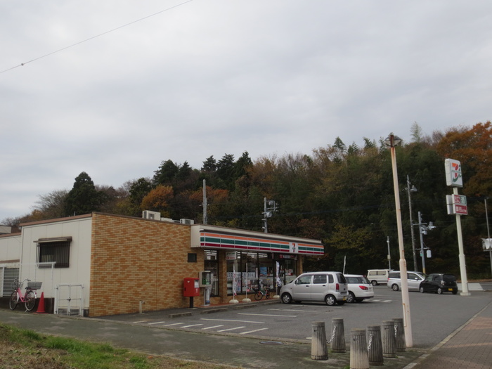 コンビニ　セブンイレブン四街道めいわ4丁目店（コンビニ）まで486m