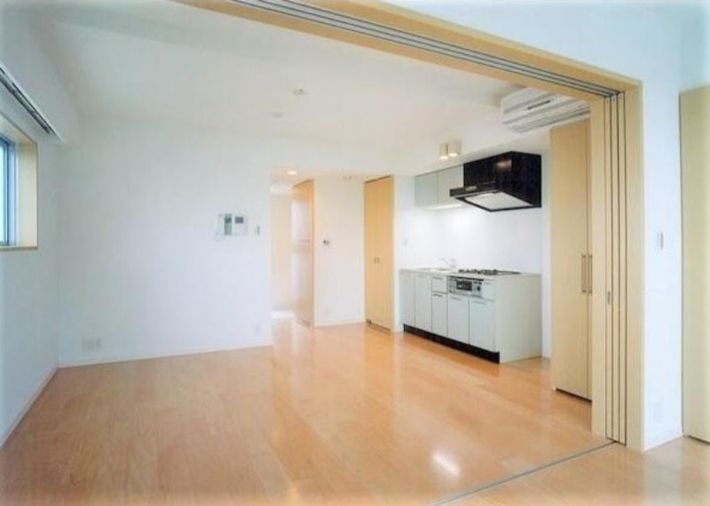 その他部屋・スペース　バルコニー側から見たお部屋♪