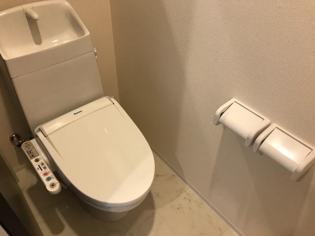 トイレ　シャワー付トイレ