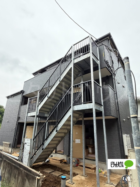 エントランス　建築中画像です！