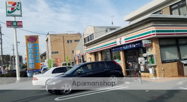 コンビニ　セブンイレブン（コンビニ）まで419m