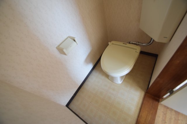 トイレ　トイレもきれいです