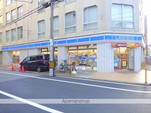 コンビニ　ローソン（コンビニ）まで304m
