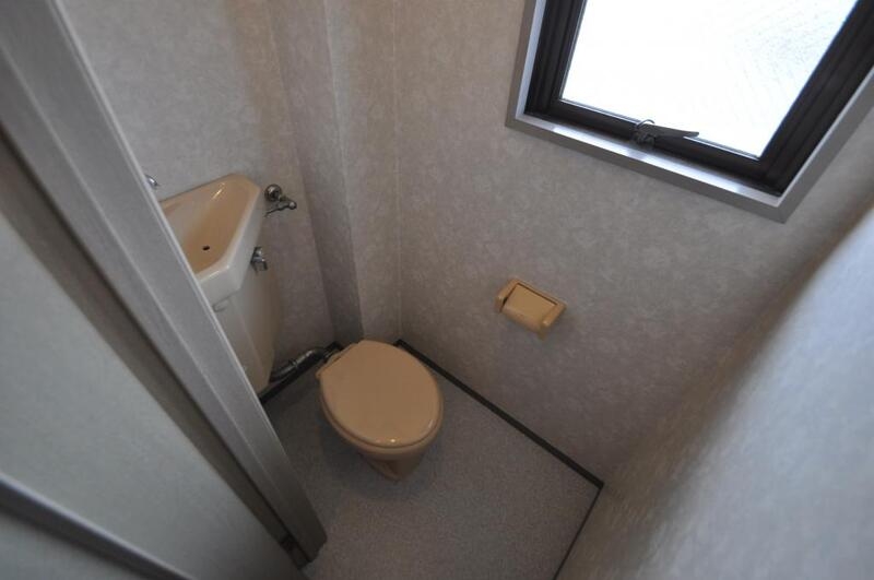 トイレ　綺麗なお手洗いにトイレの神様も満足です