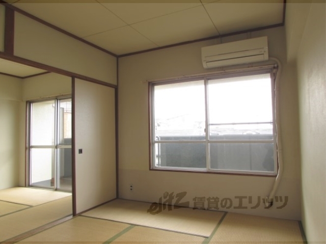 居室・リビング　６帖のお部屋です。
