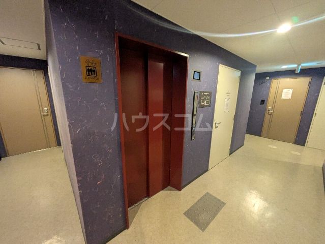 ロビー