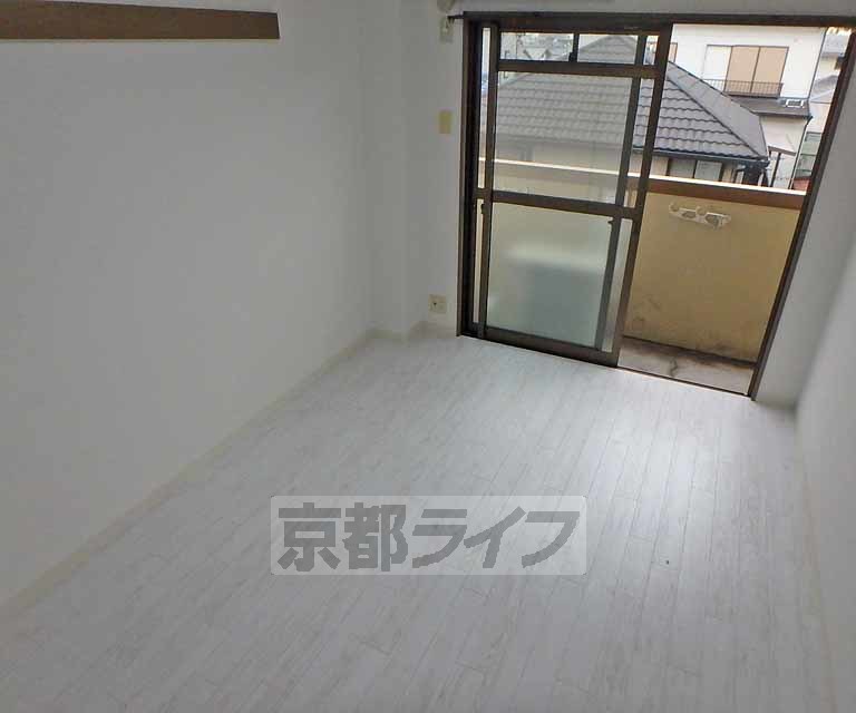 居室・リビング　綺麗な室内です