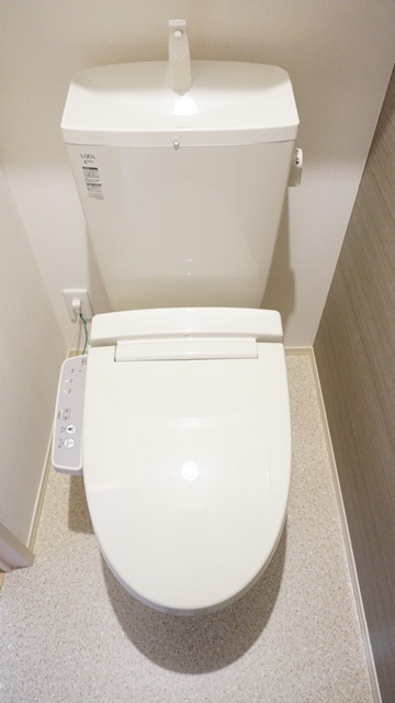 トイレ　図面と現状に相違がある場合には現状を優先