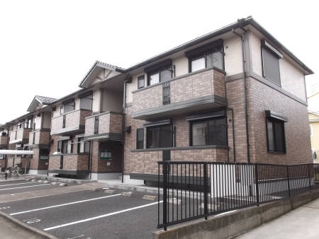 建物外観　連帯保証人も保証会社も不要です。