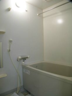 バス・シャワールーム　※別号室の参考写真です。