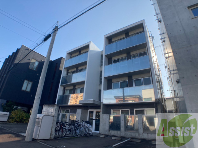建物外観　札幌市中央区南９条西「ヌーヴェルコート南９条」