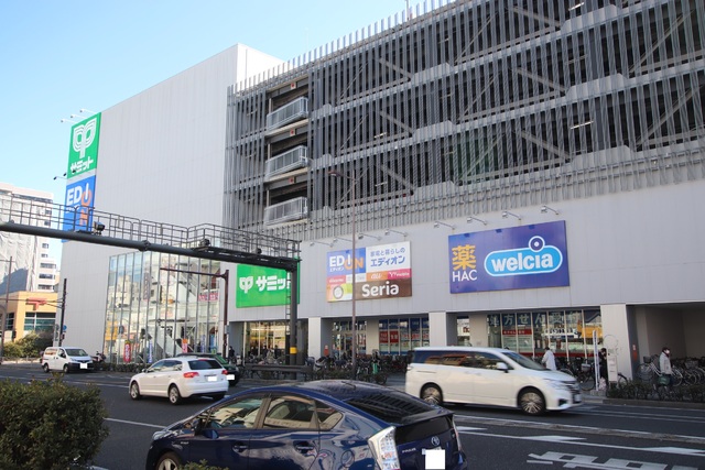 スーパー　サミットストア　横浜曙町店（スーパー）まで270m