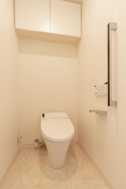 トイレ　清潔感のあるトイレです