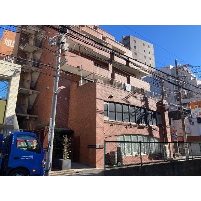 建物外観　外観は落ち着いています