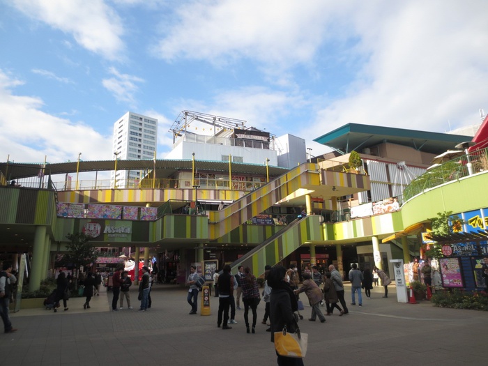 スーパー　成城石井（スーパー）まで655m