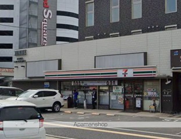 コンビニ　セブンイレブン（コンビニ）まで249m