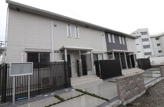 建物外観　★軽量鉄骨造２階建てアパート・外観です★