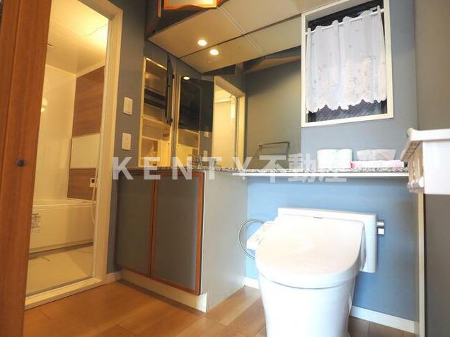 トイレ　シンプルで使いやすいトイレです