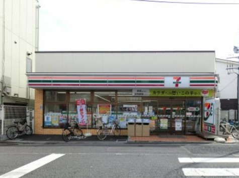 コンビニ　セブンイレブン 葛飾東四つ木3丁目店（コンビニ）まで413m