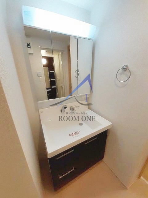 洗面設備　洗面台です。