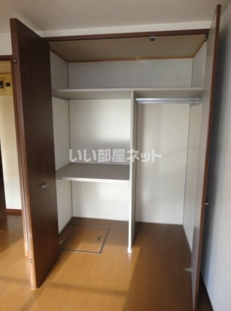 バリュージュ諏訪B棟の内装写真