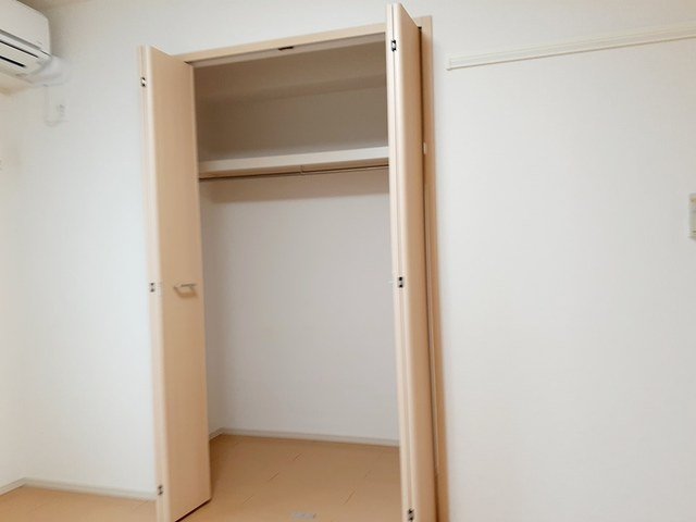 収納　たっぷりとした収納スペースです