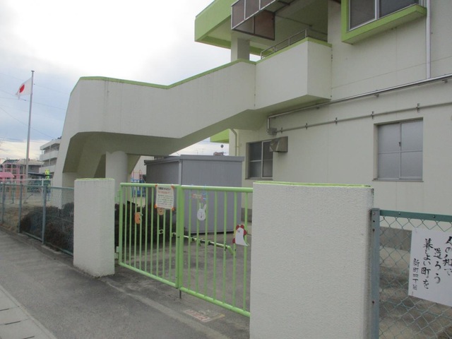 幼稚園・保育園　中央保育園（幼稚園・保育園）まで1056m