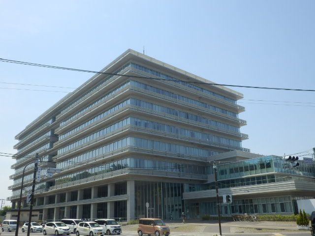 役所　平塚市役所（役所）まで884m