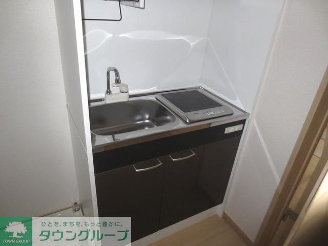 キッチン　※別部屋参考写真