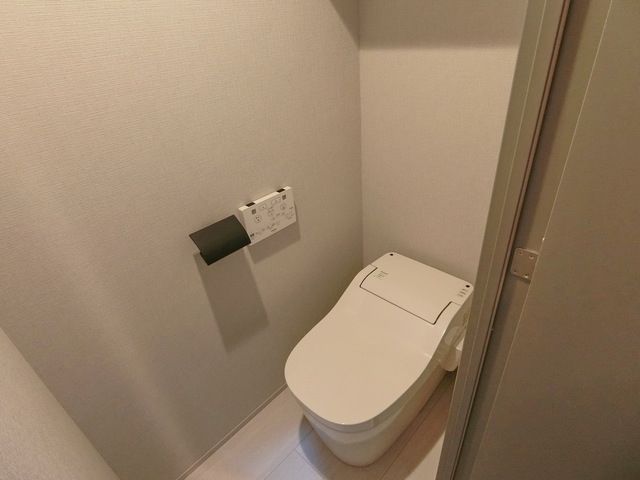 トイレ　☆温水洗浄便座☆
