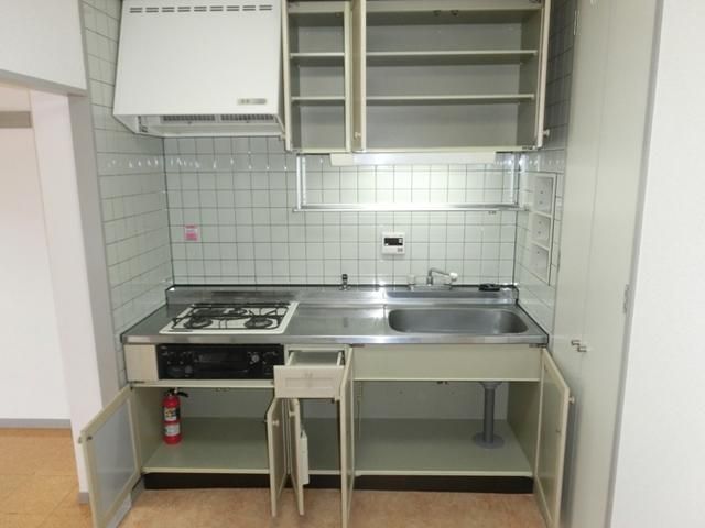 その他　★キッチンの収納スペースです★