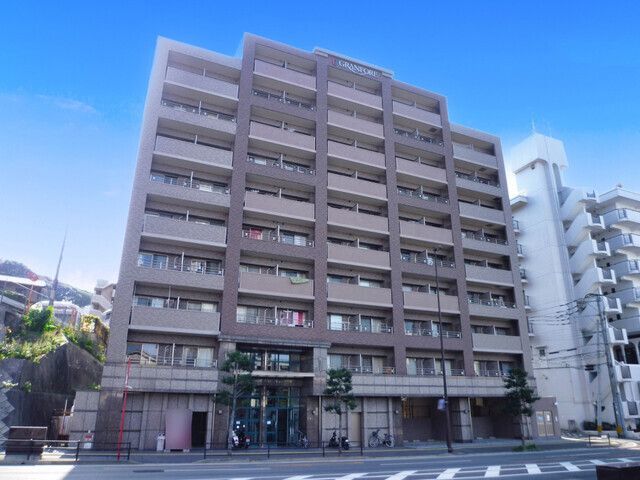 建物外観　現況優先