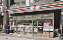 コンビニ　セブンイレブン中央区新川2丁目店（コンビニ）まで54m