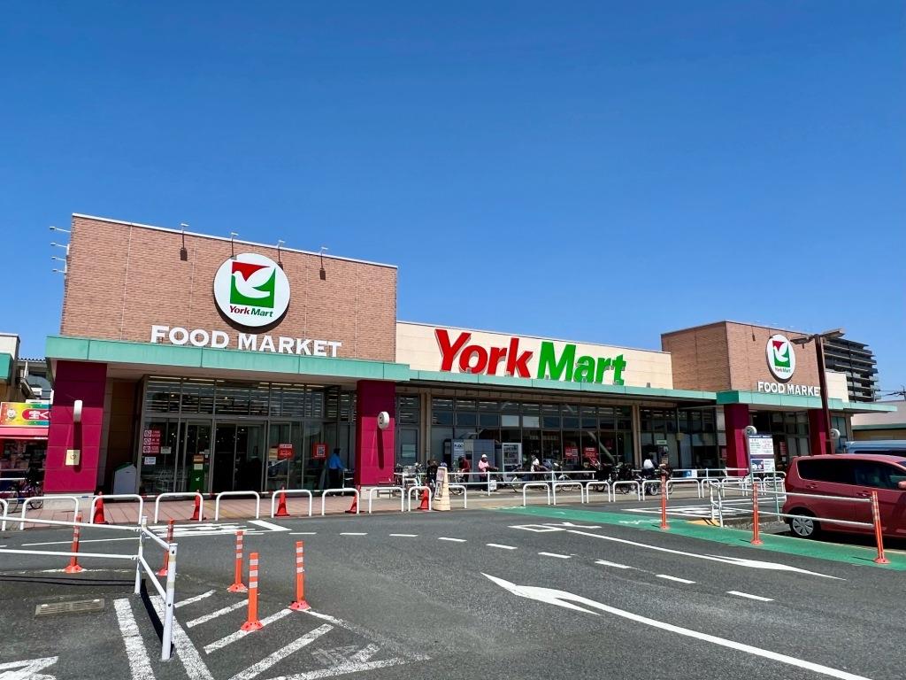 スーパー　ヨークマート 草加店（スーパー）まで452m