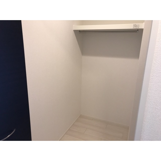 収納　ウォークインクローゼット