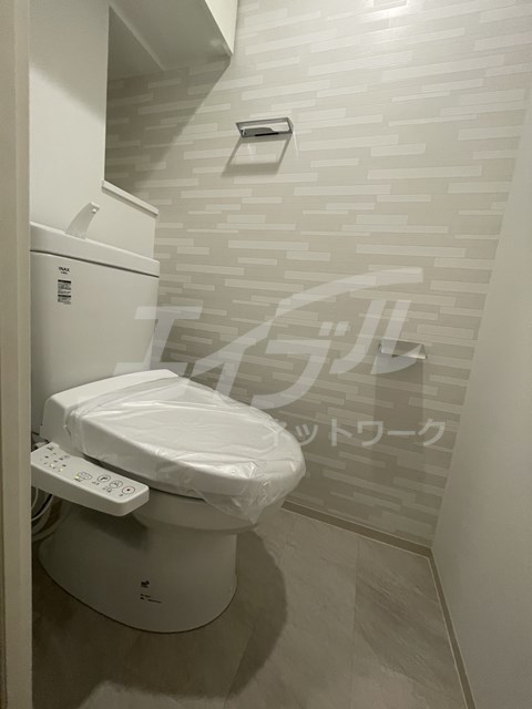 ＪＲ東西線 大阪天満宮駅 徒歩5分 14階建 築5年のトイレ写真