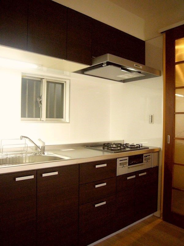 キッチン　（別タイプ参考写真）朝日動坂マンション　文京区千駄木4
