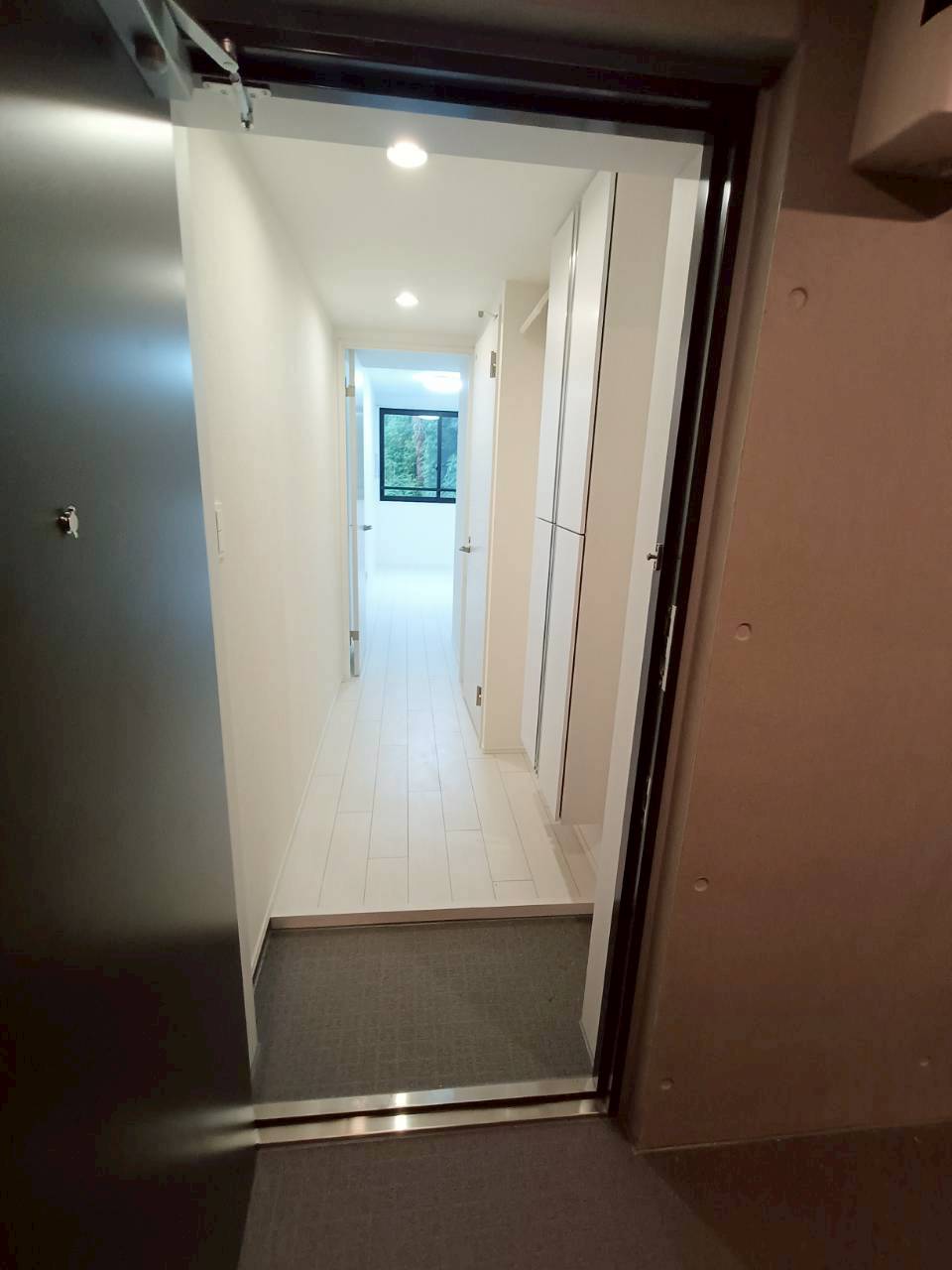 玄関　きれいな玄関です