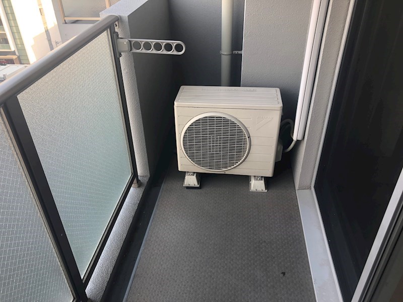 バルコニー　違うお部屋の写真です。ご参考までに