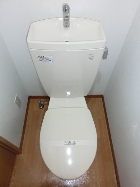 エスリード南森町駅前のトイレ写真