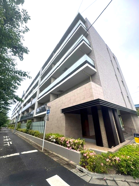 ヴィークコート蕨南町桜並木